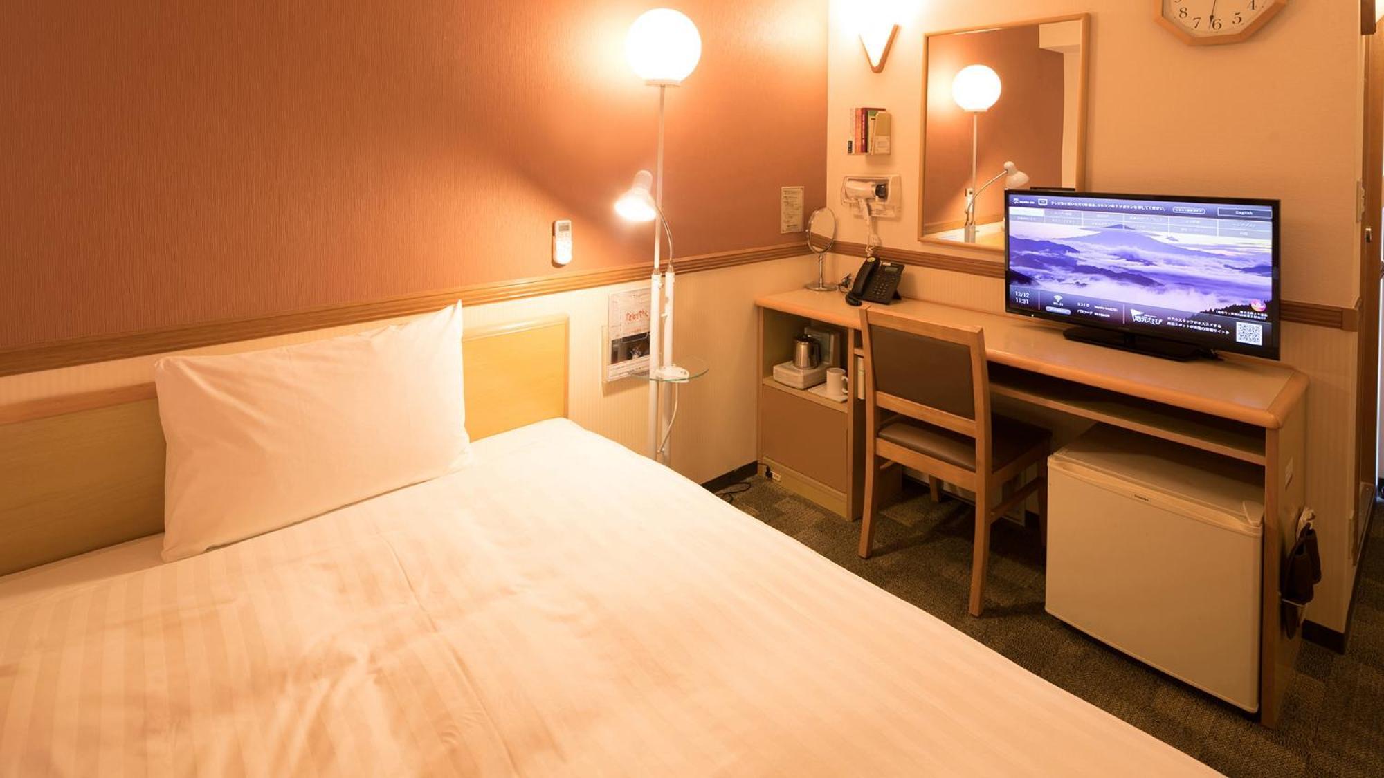 Toyoko Inn Miyazaki Ekimae Номер фото