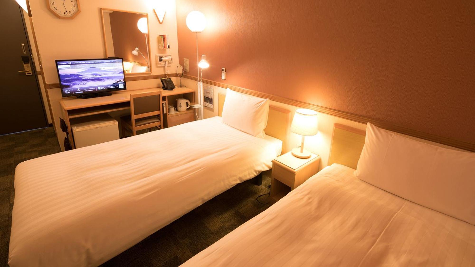 Toyoko Inn Miyazaki Ekimae Номер фото